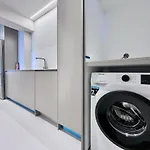 Atalanta Apartment *